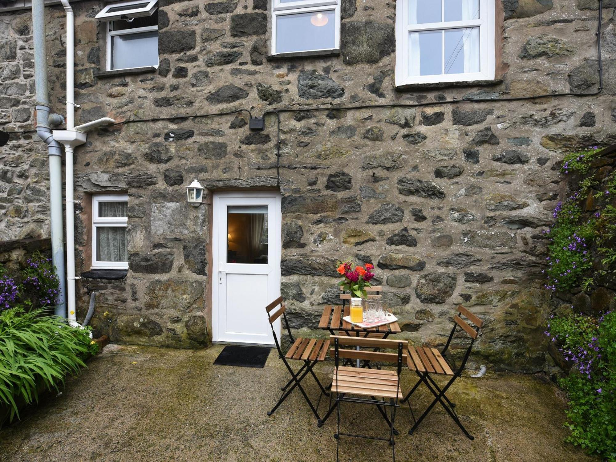 Llys Dedwydd Villa Dolgellau Exterior photo